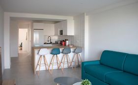 Appartement rénové vue mer avec garage