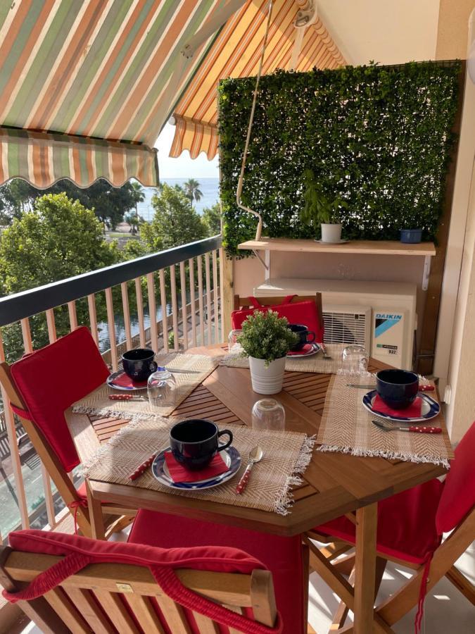 Appartement rénové vue mer avec garage Cagnes-sur-Mer Extérieur photo